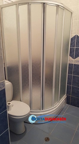 Oval duştekneli buzlu cam duşakabin 